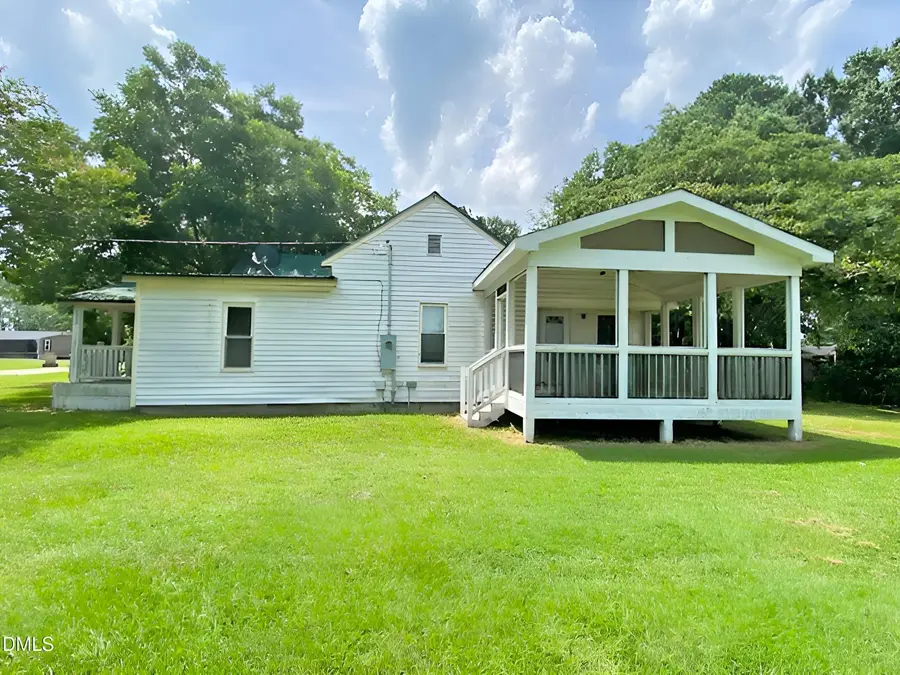 515 Newsome Street, Fremont, NC 27830 - #2