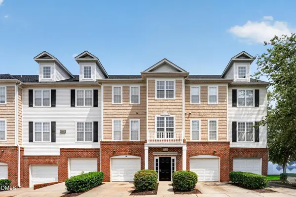 6365 Park Creek Drive, Charlotte, NC 28262