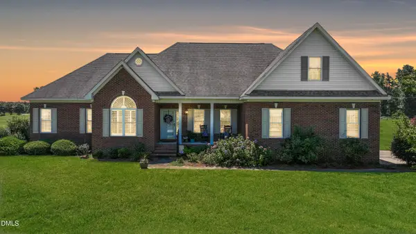 115 Hunters Walk Lane, Clinton, NC 28328