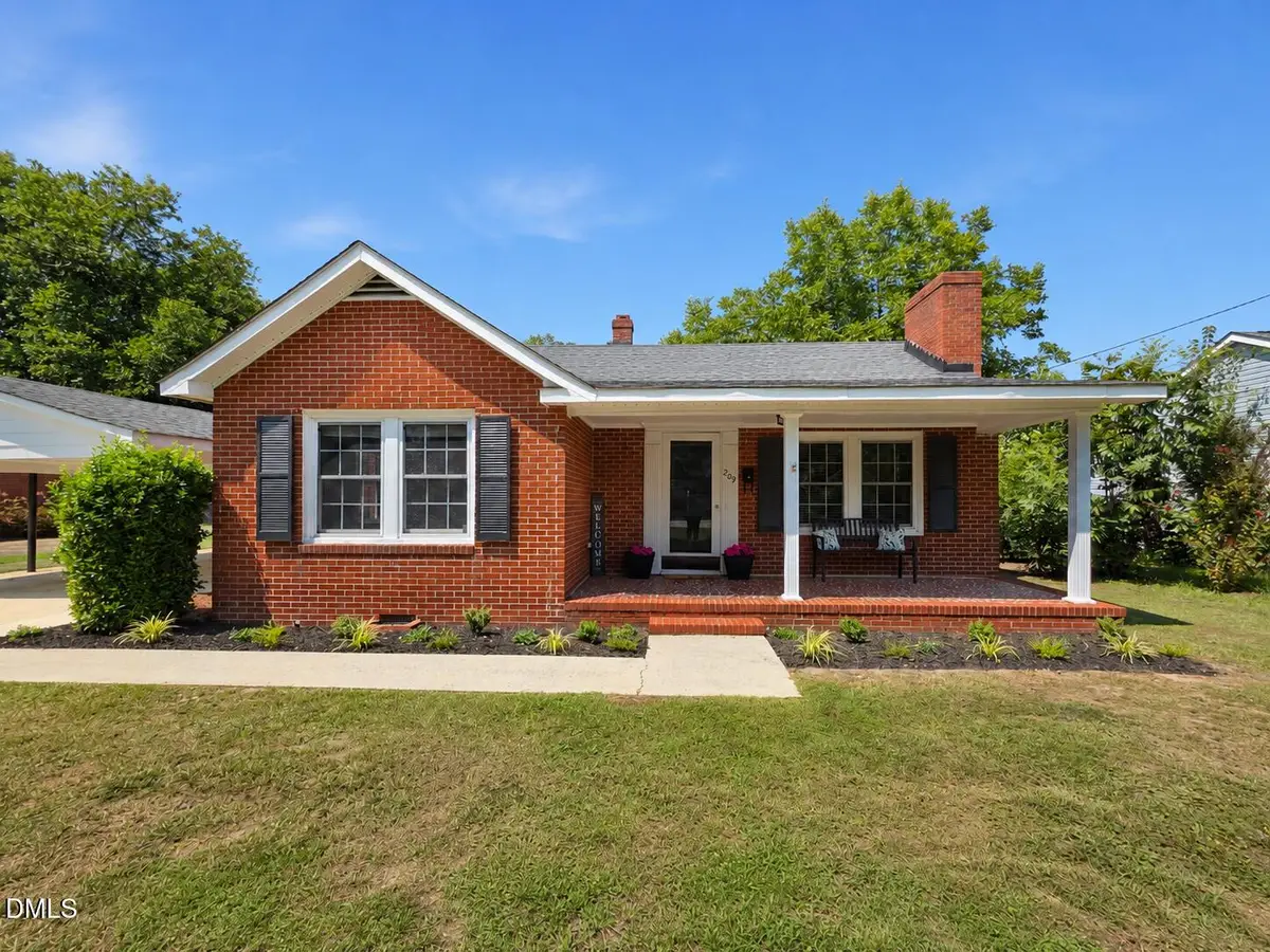 209 N Watauga Avenue, Dunn, NC 28334 - #1