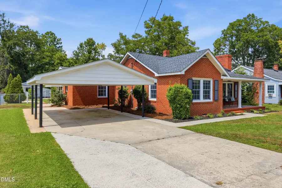 209 N Watauga Avenue, Dunn, NC 28334 - #2