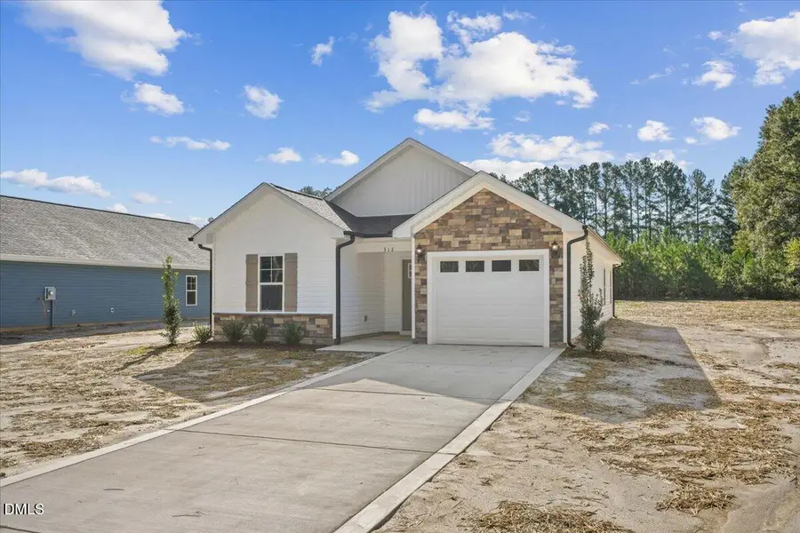 312 E Howard Street, Roseboro, NC 28382 - #3