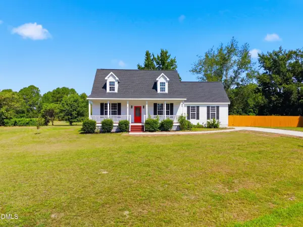 15 Davis Cir Drive, Zebulon, NC 27597