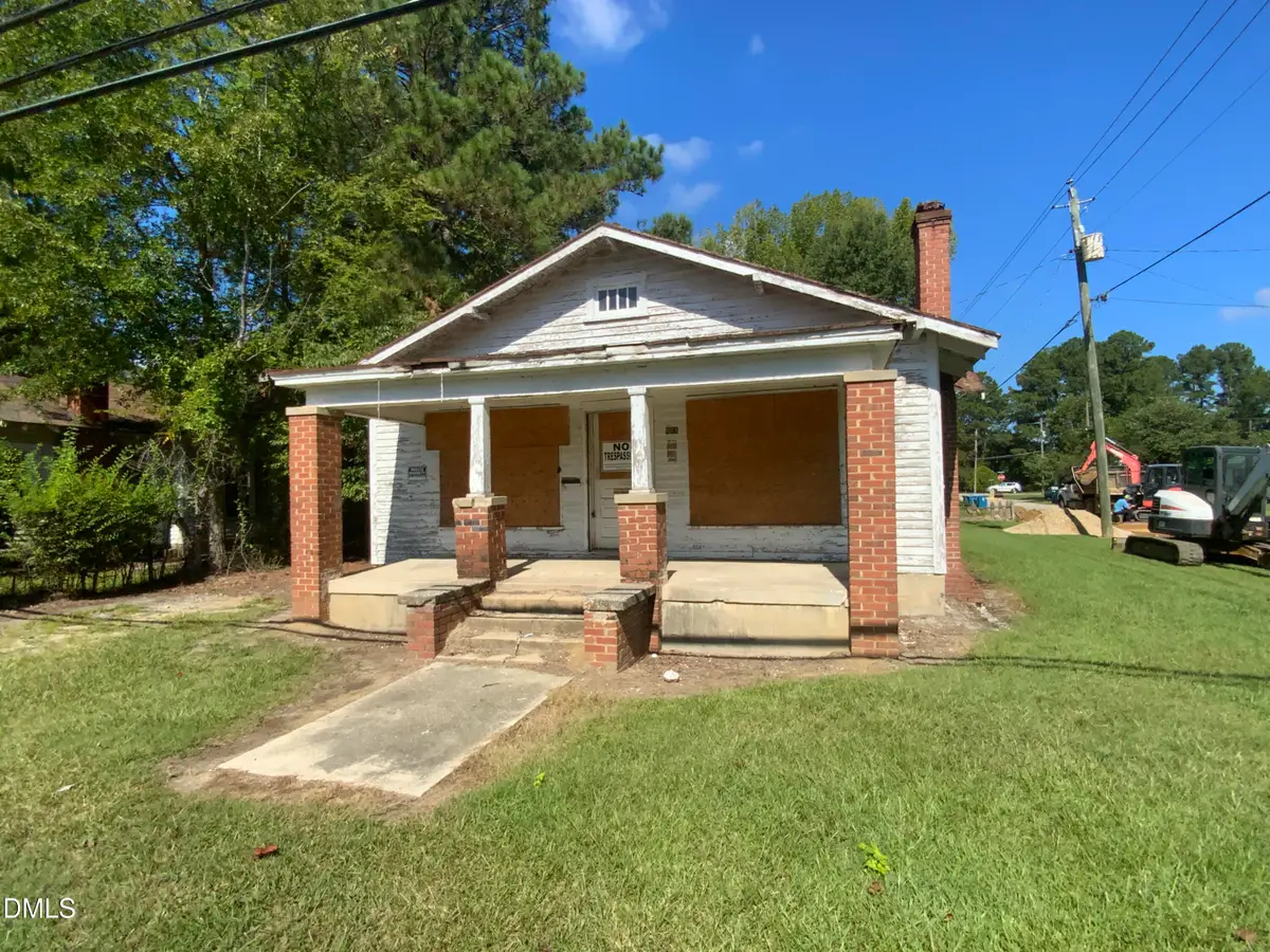 411 N Magnolia Avenue, Dunn, NC 28334 - #1