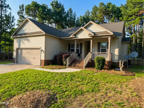 31 Maple Leaf Court, Lillington, NC 27546