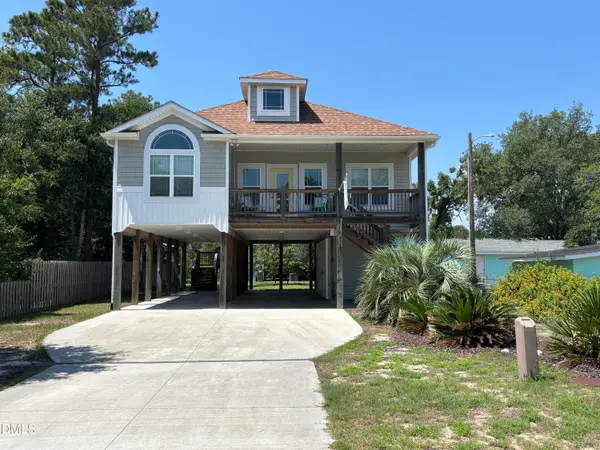 101 SW 13th Street, Oak Island, NC 28465