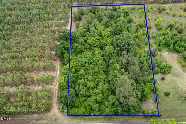 401 Johnson Pond Road, Red Springs, NC 28377