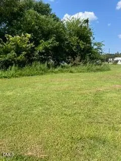 208 E Washington Street, Lillington, NC 27546
