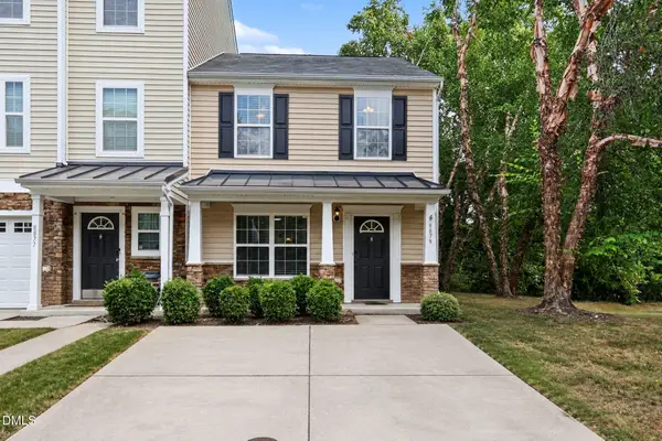 8879 Thornton Town Place, Raleigh, NC 27616