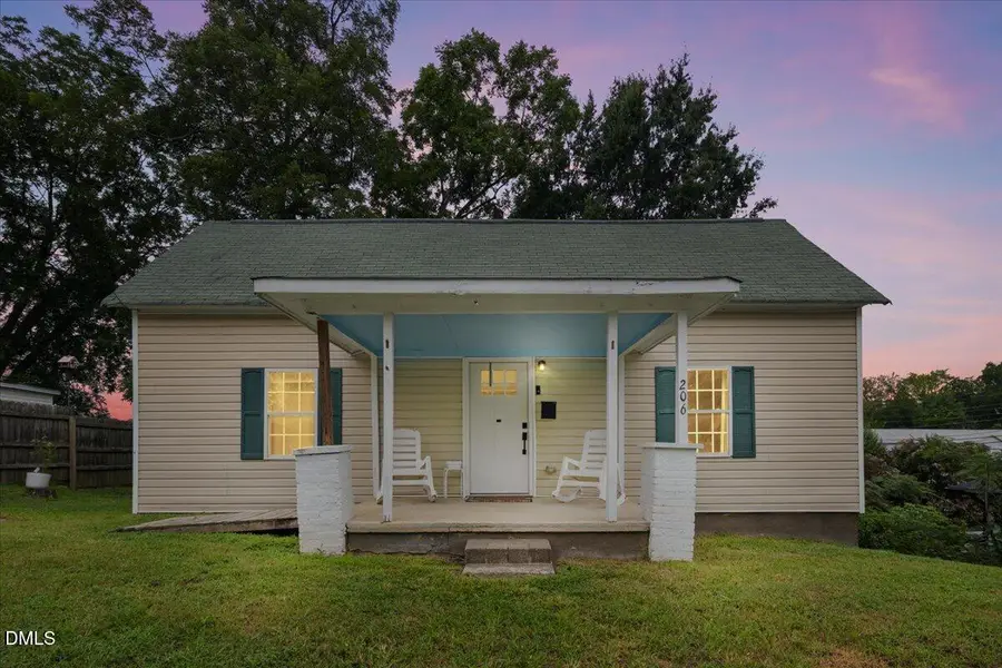 206 S Ellington Street, Clayton, NC 27520 - #2