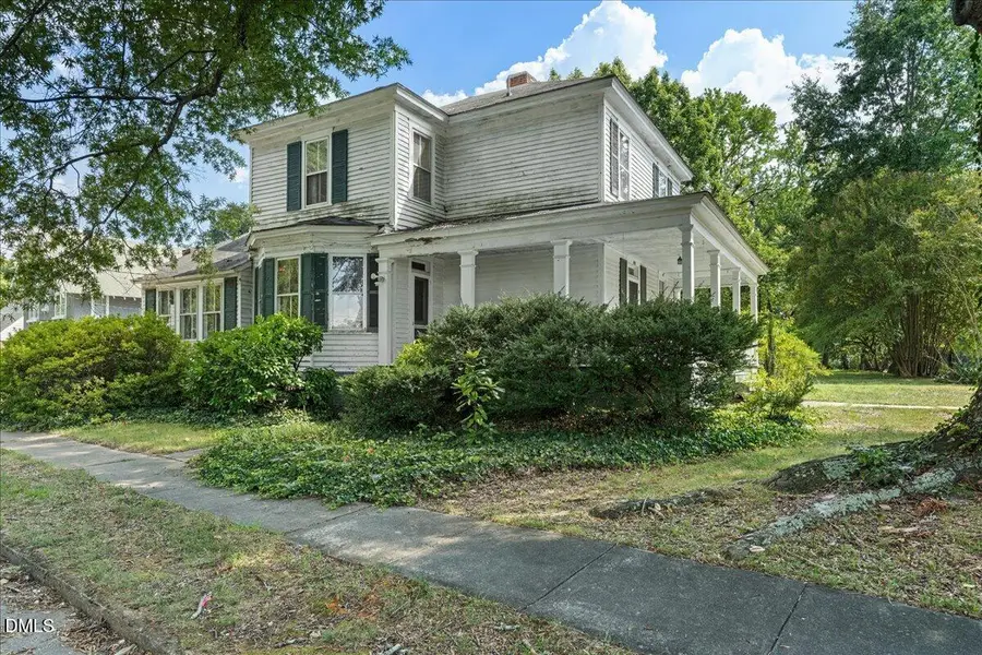 302 Halifax Street, Warrenton, NC 27589 - #2