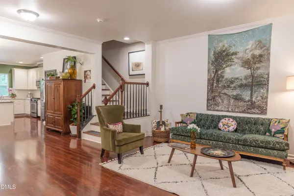 130 S Camellia Street, Chapel Hill, NC 27516