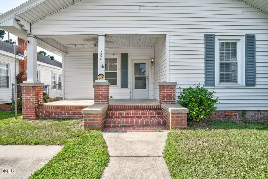 300 W Howard Avenue, Tarboro, NC 27886 - #3