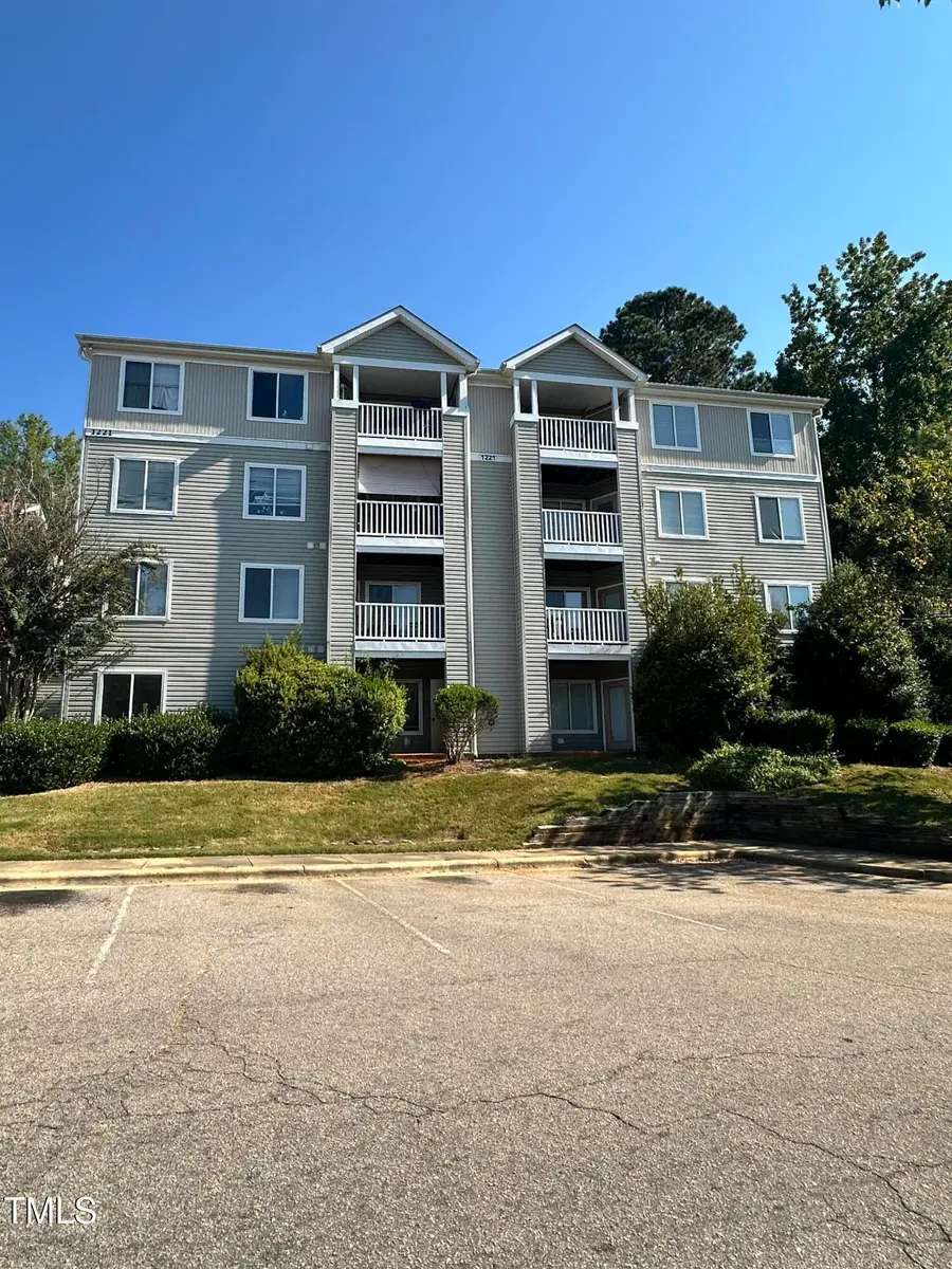 1221 University Court, Raleigh, NC 27606 - #2