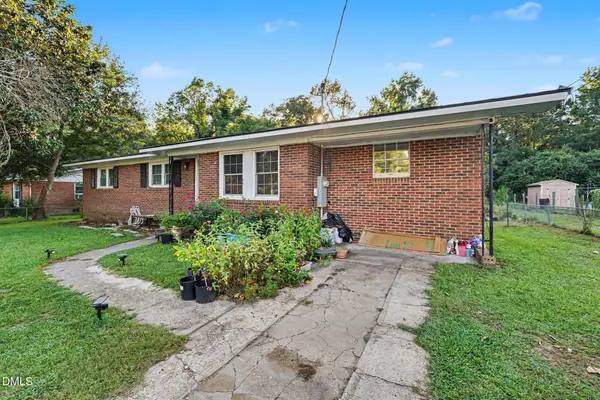 2052 Mango Circle, Fayetteville, NC 28304