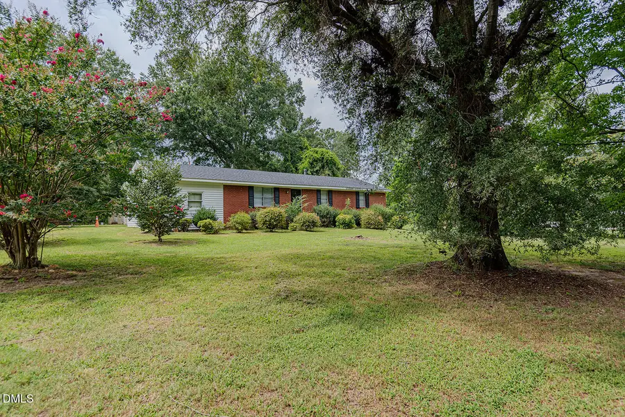469 Lakeview Avenue, Burlington, NC 27215 - #2