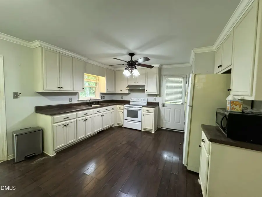 709 N Fir Avenue, Siler City, NC 27344 - #3