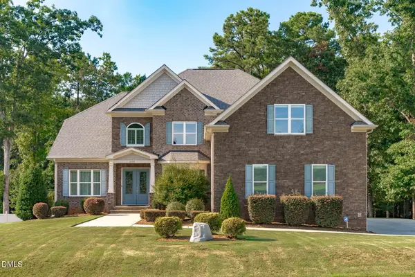 3504 Castelaine Circle, Apex, NC 27539