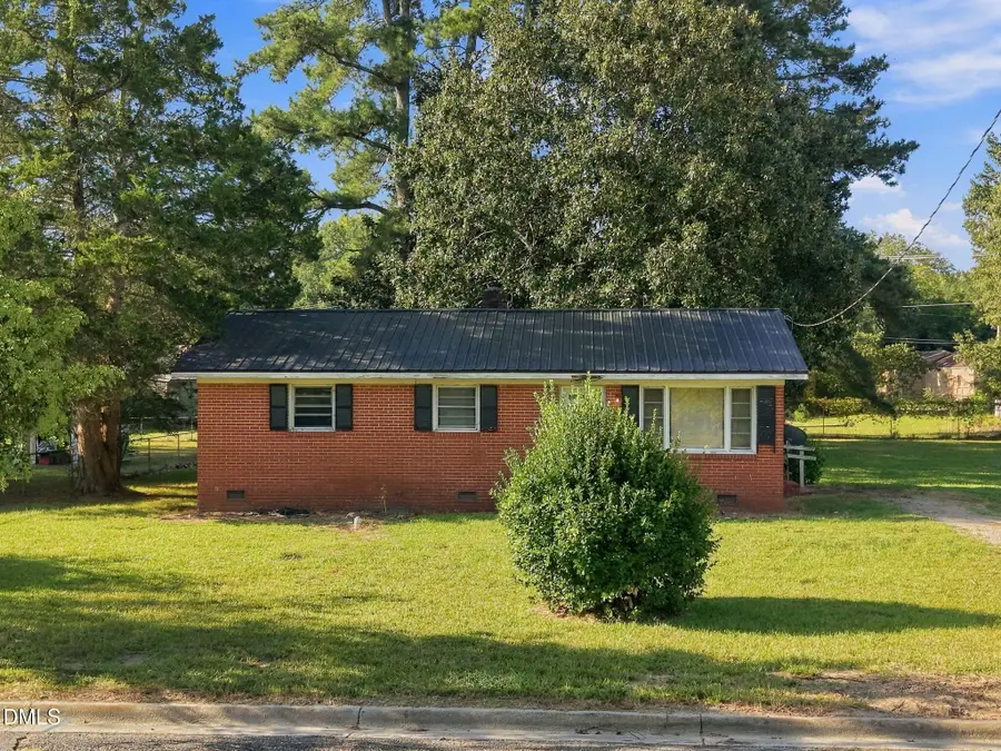 302 E 17th Street, Scotland Neck, NC 27874 - #2