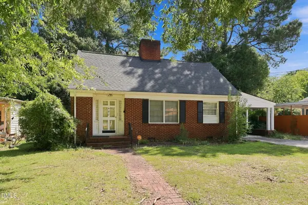 400 N Sumner Street, Selma, NC 27576