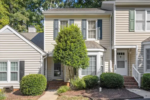 314 Riverwalk Circle, Cary, NC 27511