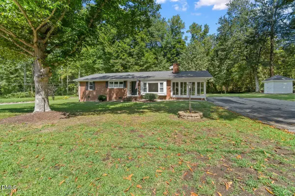 330 Hazelwood Drive, Warrenton, NC 27589