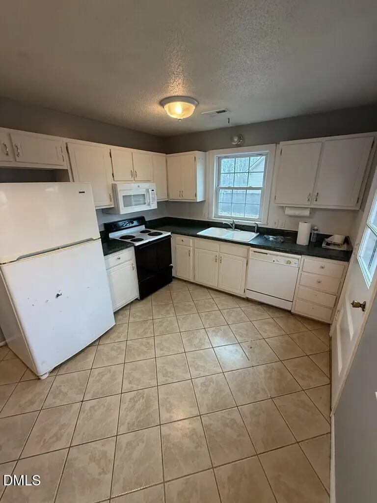 2141 Stonehaven Road, Kernersville, NC 27284 - #3