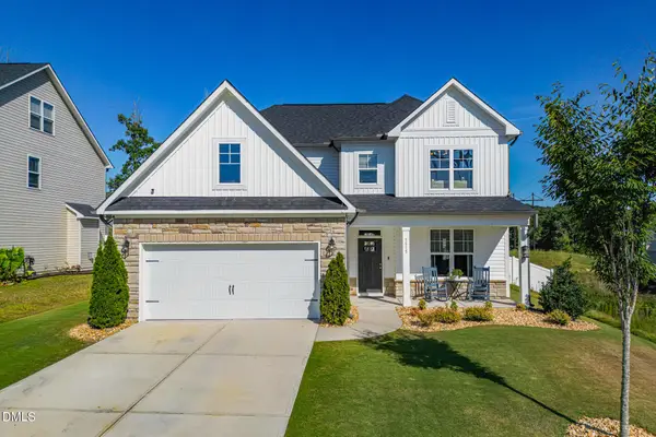 1515 Woodland Knoll Court, Fuquay Varina, NC 27526