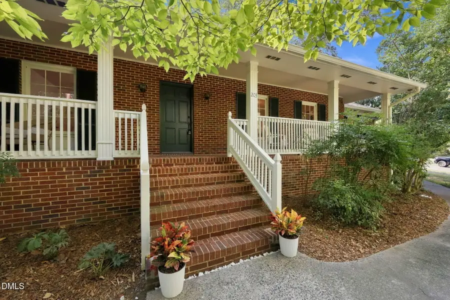 203 N Estes Drive, Chapel Hill, NC 27514 - #2