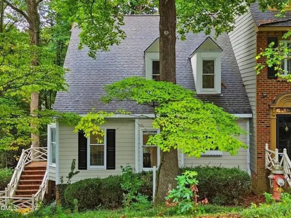 6814 Gloucester Road, Raleigh, NC 27612
