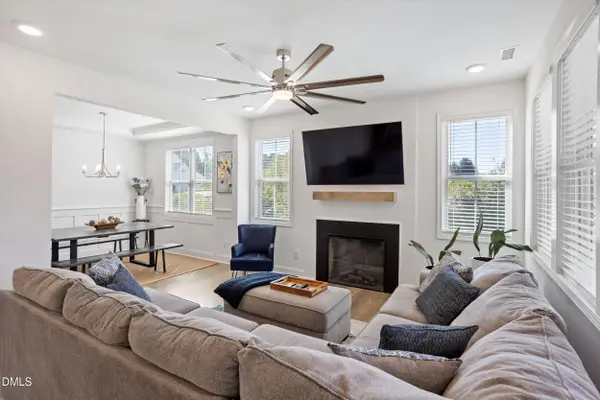806 Thomas Falls Court, Fuquay Varina, NC 27526