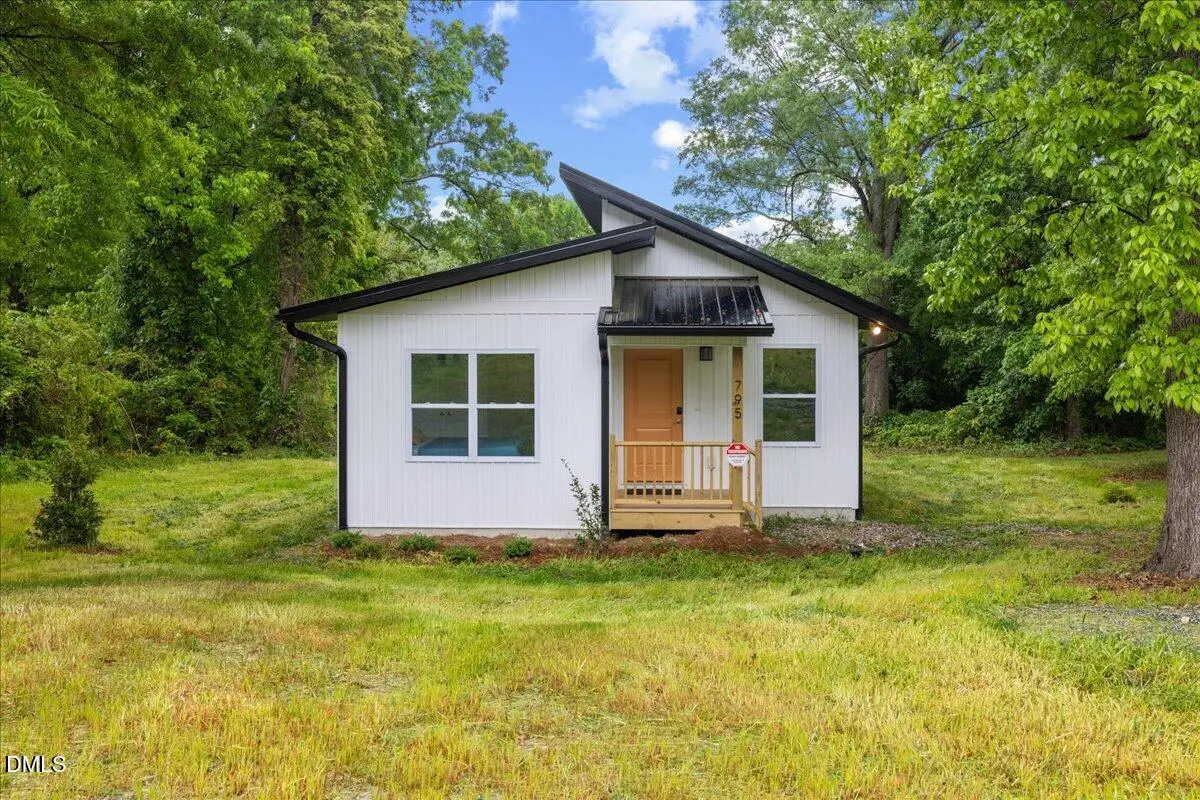 795 Lakeside Avenue, Burlington, NC 27217 - #1
