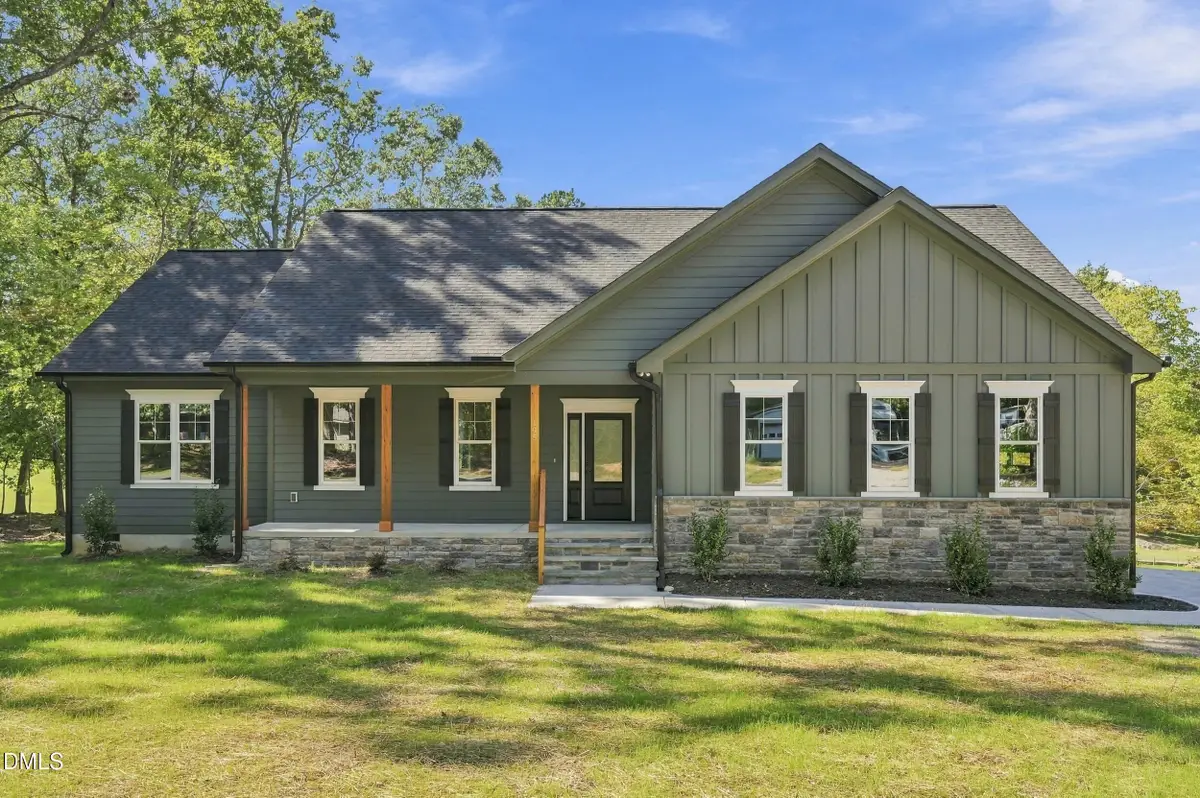 195 Country Lake Drive, Henderson, NC 27537 - #1