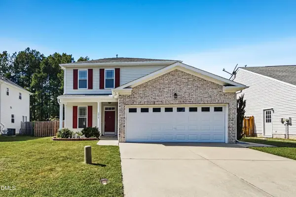 3914 Magnolia Pond Road, Raleigh, NC 27610