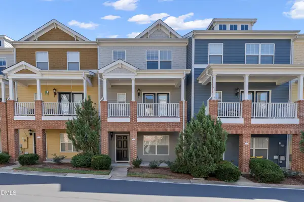 329 Kinellan Lane, Cary, NC 27519