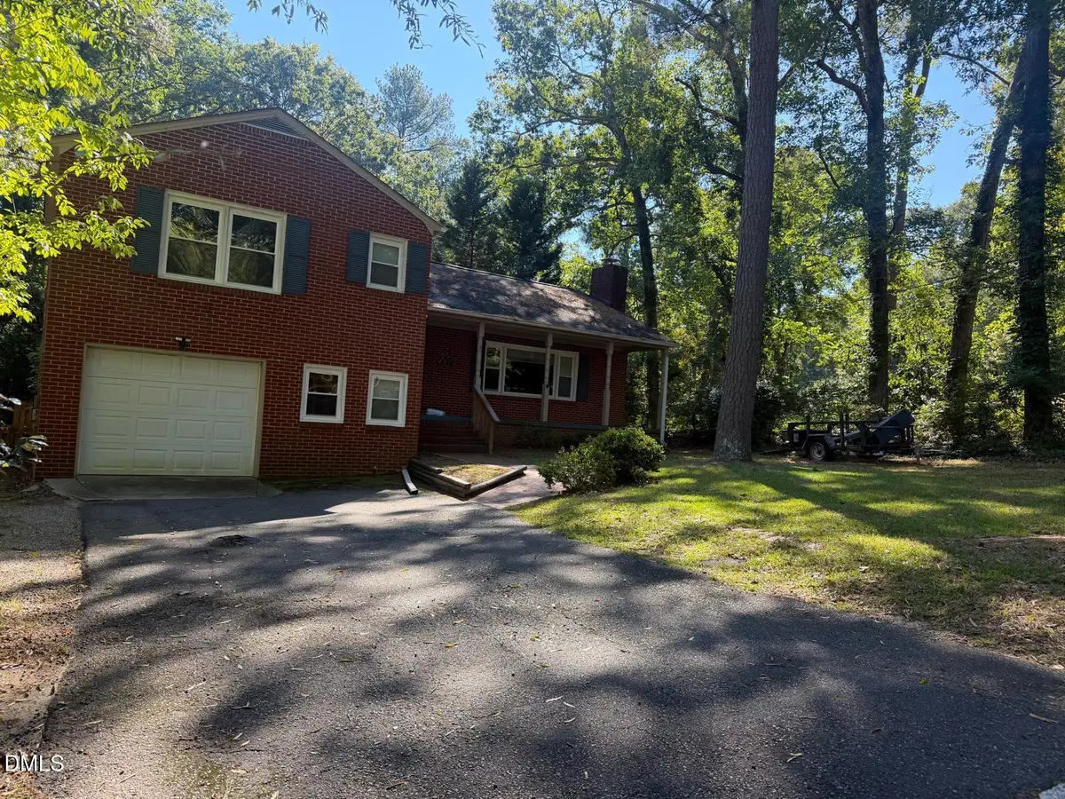 605 Carr Street, Sanford, NC 27330 - #1