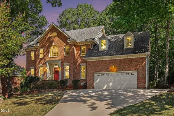 205 Fox Briar Lane, Cary, NC 27518