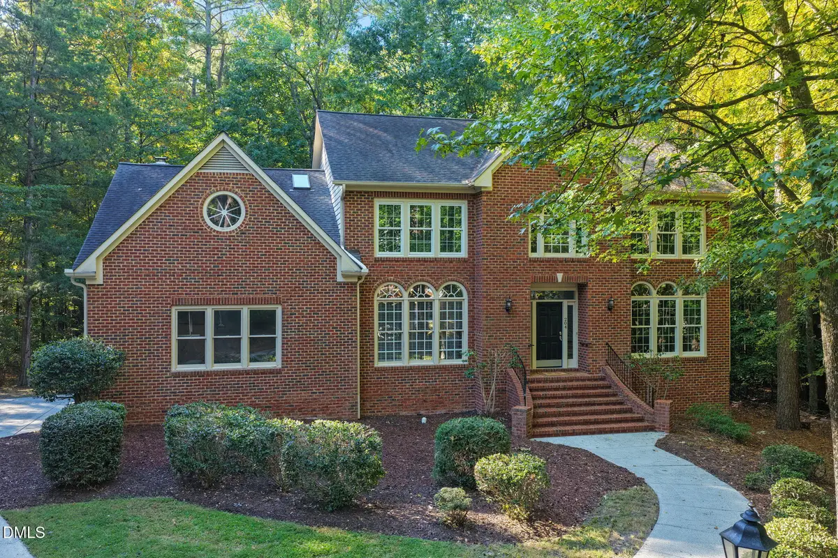 204 Woodleaf Drive, Chapel Hill, NC 27516 - #1