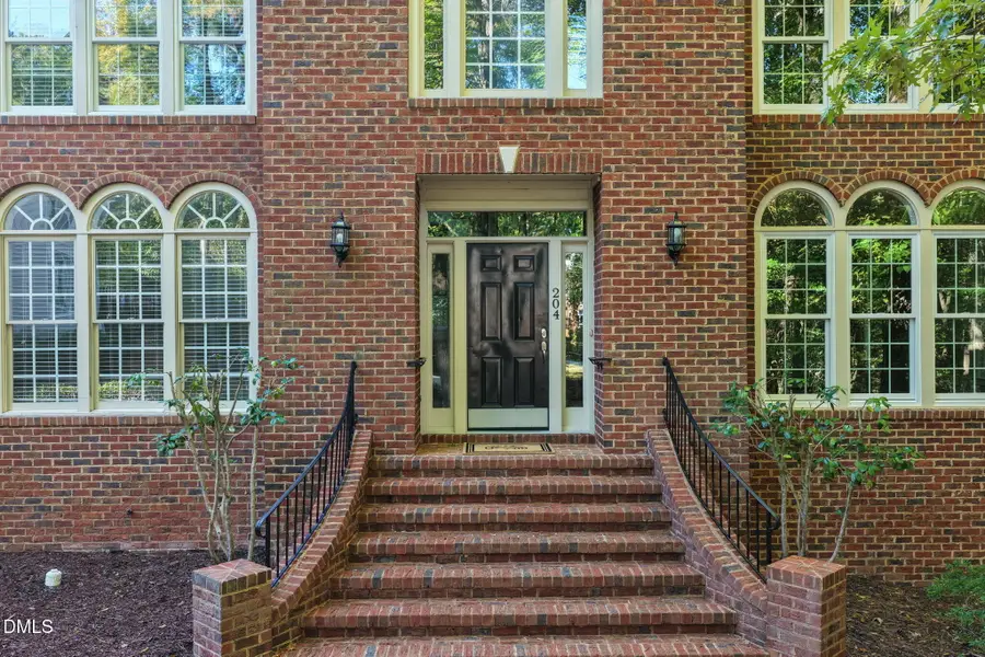 204 Woodleaf Drive, Chapel Hill, NC 27516 - #3