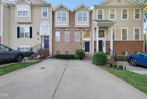6829 Middleboro Drive, Raleigh, NC 27612