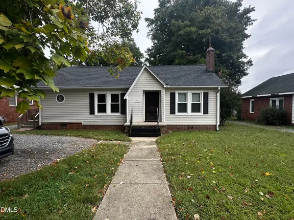 111 W Summit Avenue, Burlington, NC 27215