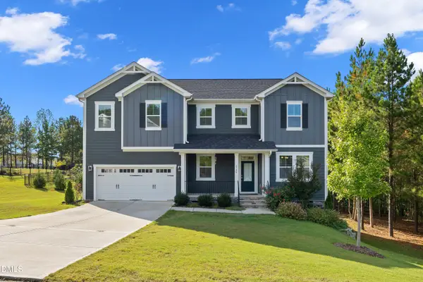 6720 Winter Garden Way, Holly Springs, NC 27540