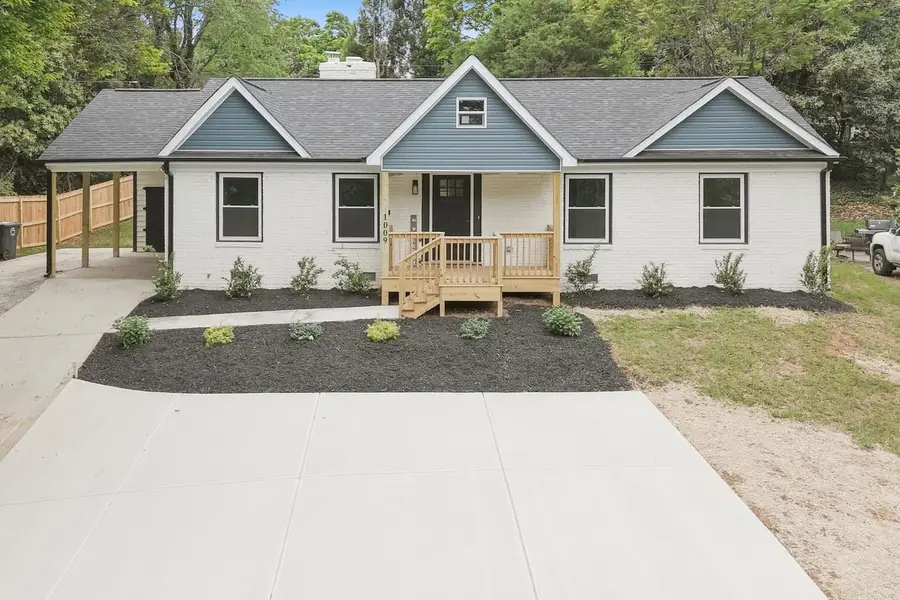 1009 Benjamin Parkway, Greensboro, NC 27408 - #2