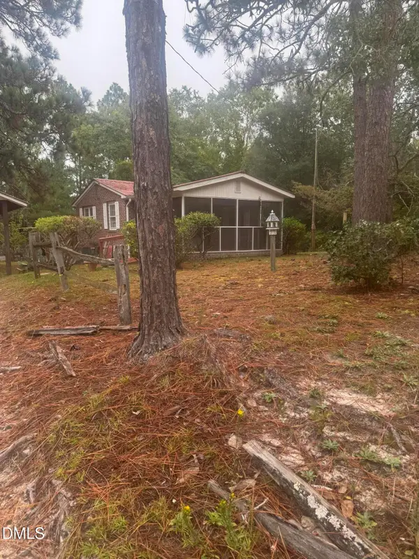 340 Love Grove Church Road, West End, NC 27376