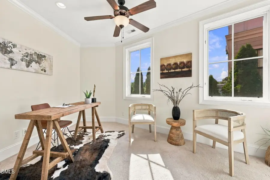 210 E Winmore Avenue, Chapel Hill, NC 27516 - #3