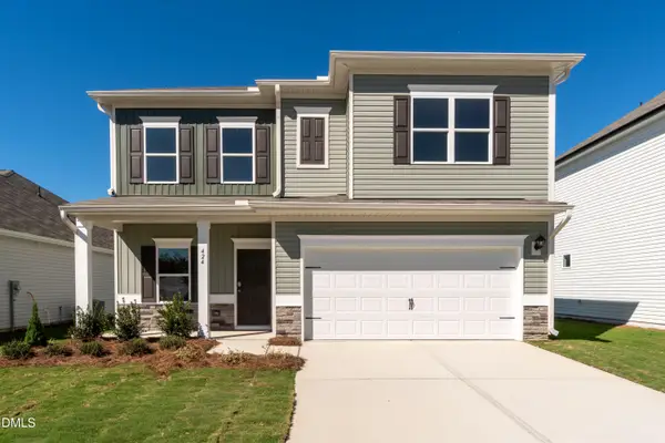 424 Barter Drive, Vass, NC 28394