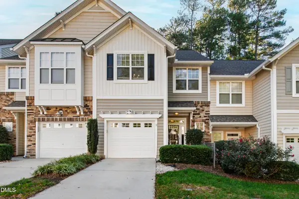 5806 Hourglass Court, Raleigh, NC 27612