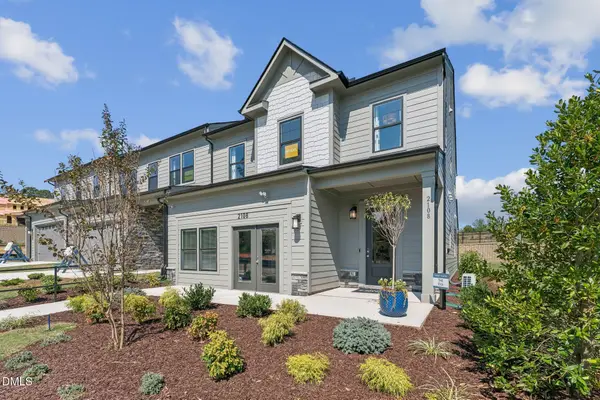 2108 Barrier Rdg Way, Apex, NC 27502