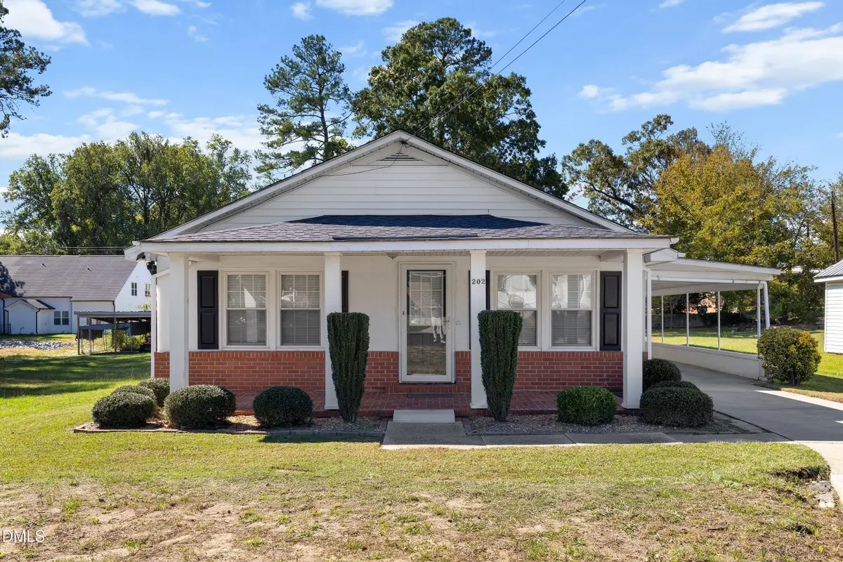 202 S Baker Street, Four Oaks, NC 27524 - #1