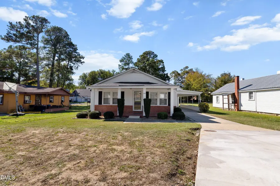 202 S Baker Street, Four Oaks, NC 27524 - #2